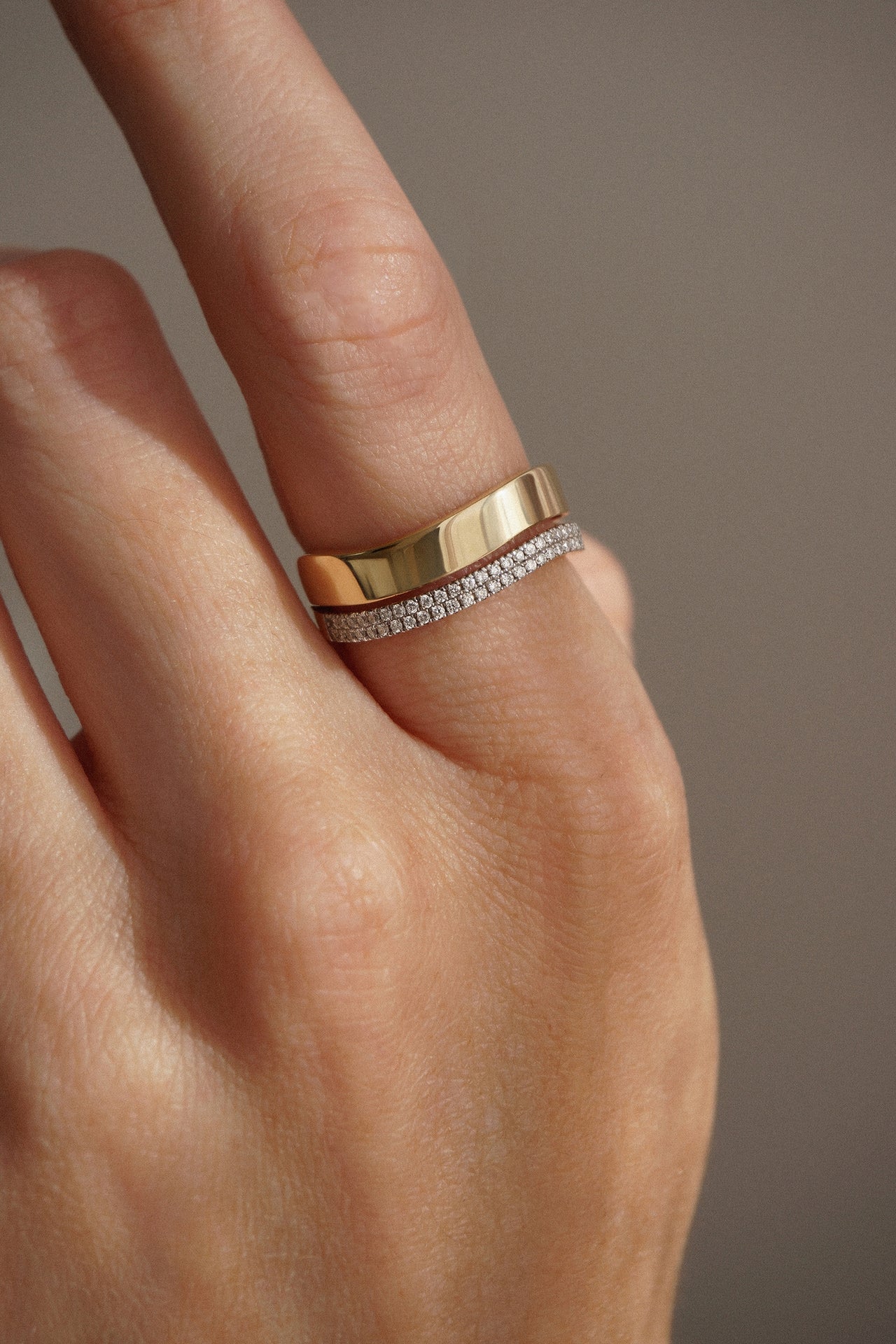 Double Wave Ring