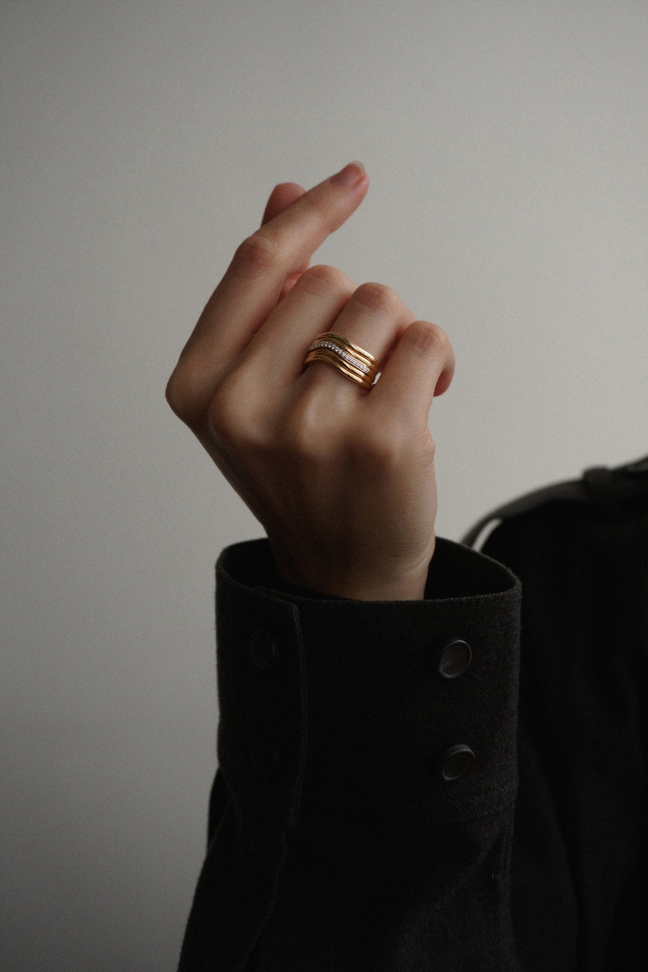 Layered Wave Diamond Ring